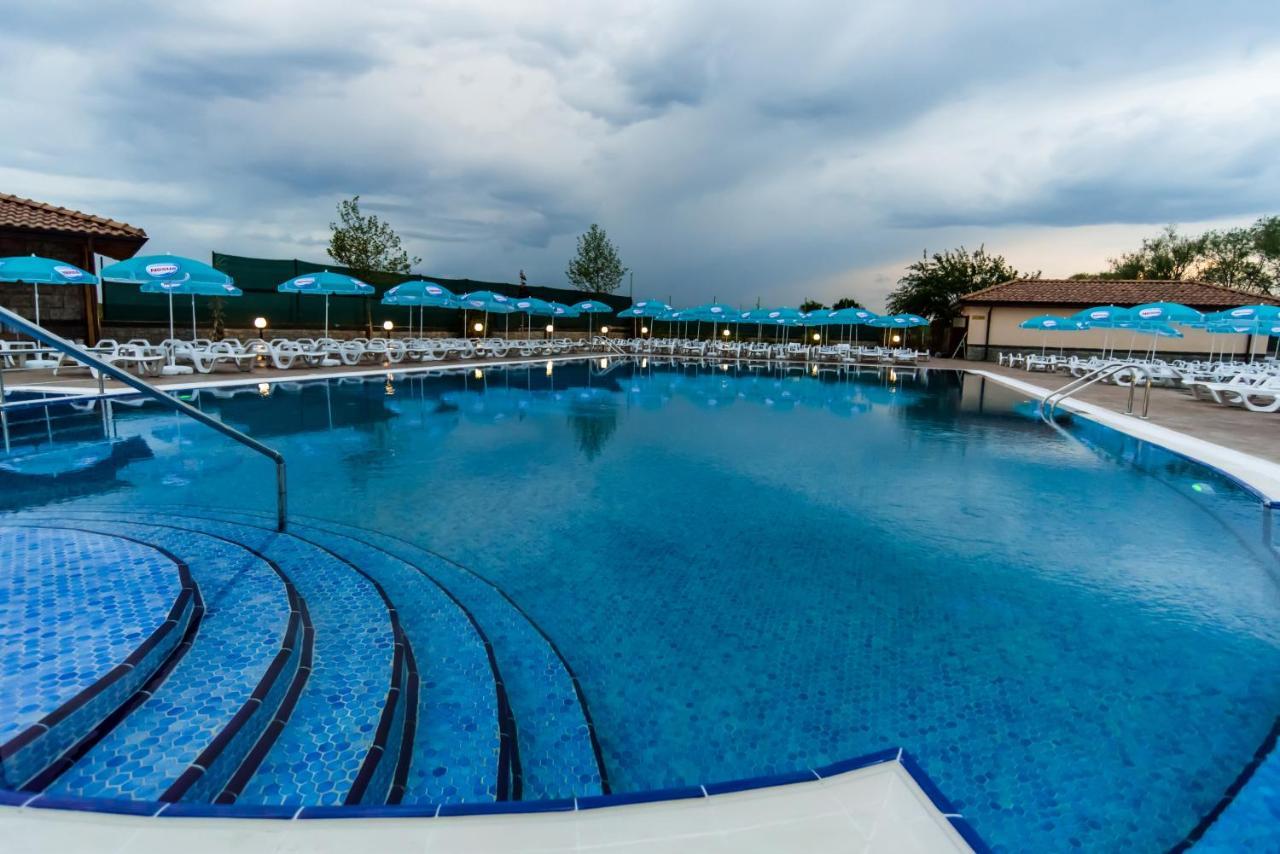 Spa Kompleks Raiski Kat Dimitrovgrad  Ngoại thất bức ảnh